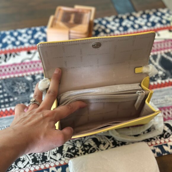 DKNY Gia Wallet on a Silver Chain Convertible Crossbody Yellow Leather NWT - Picture 5 of 11